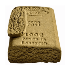 alt="Hash CBD Kompolti – GOLDBAR420, série limitée, terroir marocain"